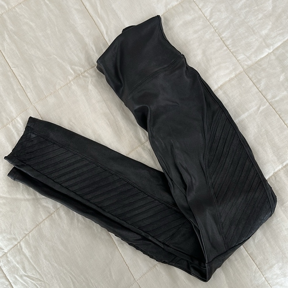 Spanx Moto Leggings S